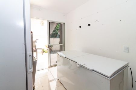 Apartamento para alugar com 65m², 2 quartos e 1 vagaSala