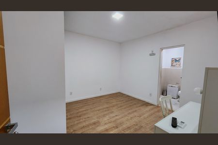 Casa para alugar com 270m², 6 quartos e 2 vagas Casa para alugar com 270m², 6 quartos e 2 vagasQuarto 1