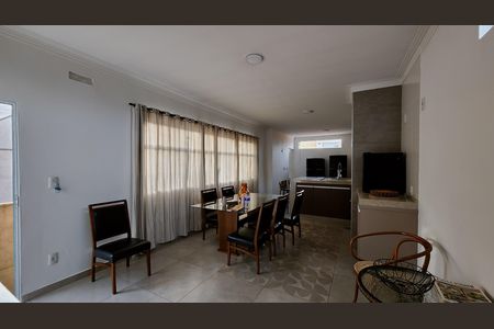 Casa para alugar com 270m², 6 quartos e 2 vagas Casa para alugar com 270m², 6 quartos e 2 vagasCopa