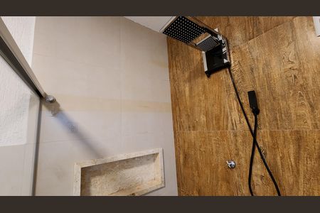 Casa para alugar com 270m², 6 quartos e 2 vagas Casa para alugar com 270m², 6 quartos e 2 vagasBanheiro do Quarto 3