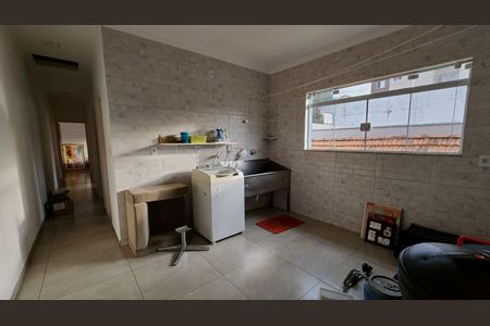 Casa para alugar com 270m², 6 quartos e 2 vagas Casa para alugar com 270m², 6 quartos e 2 vagasÁrea de Serviço