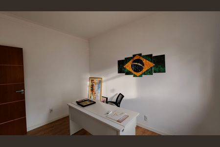 Casa para alugar com 270m², 6 quartos e 2 vagas Casa para alugar com 270m², 6 quartos e 2 vagasQuarto 6