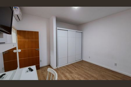 Casa para alugar com 270m², 6 quartos e 2 vagas Casa para alugar com 270m², 6 quartos e 2 vagasQuarto 1