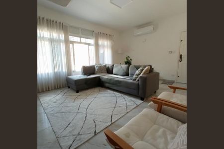 Casa à venda com 3 quartos, 206m² em Cursino, São Paulo