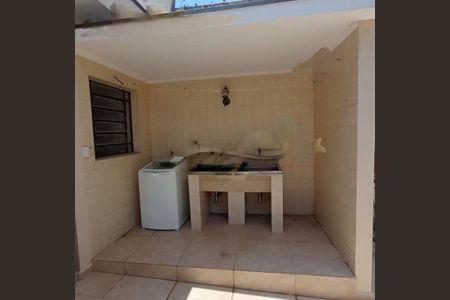 Casa à venda com 206m², 3 quartos e 2 vagas