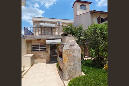 Casa à venda com 206m², 3 quartos e 2 vagas
