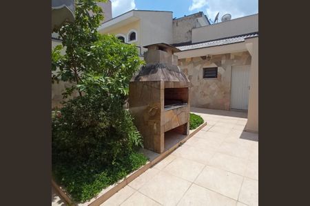 Casa à venda com 206m², 3 quartos e 2 vagas