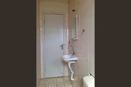 Casa à venda com 80m², 2 quartos e 1 vaga Casa à venda com 80m², 2 quartos e 1 vagaBanheiro