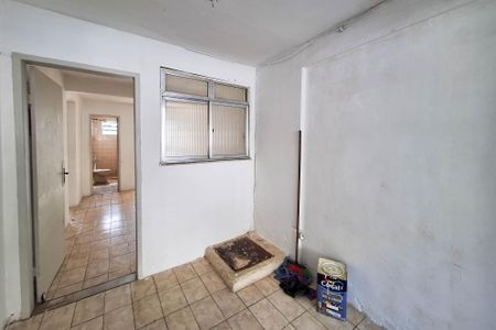 Casa à venda com 80m², 2 quartos e 1 vaga Casa à venda com 80m², 2 quartos e 1 vagaQuintal