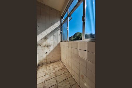 Casa à venda com 80m², 2 quartos e 1 vaga Casa à venda com 80m², 2 quartos e 1 vagaÁrea de Serviço