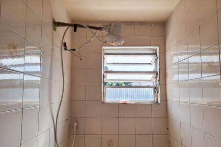 Casa à venda com 80m², 2 quartos e 1 vaga Casa à venda com 80m², 2 quartos e 1 vagaBanheiro