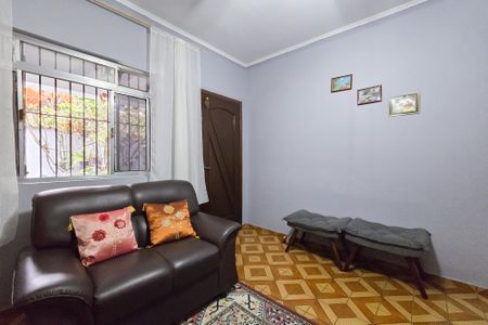 Casa à venda com 150m², 3 quartos e 4 vagasSala