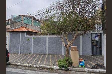 Casa à venda com 150m², 3 quartos e 4 vagasFachada e placa