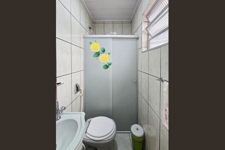 Casa à venda com 150m², 3 quartos e 4 vagasBanheiro de serviço