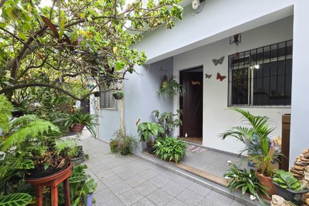 Casa à venda com 150m², 3 quartos e 4 vagasEntrada