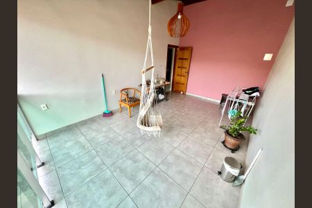 Casa à venda com 280m², 5 quartos e 2 vagasÁrea Externa - Superior