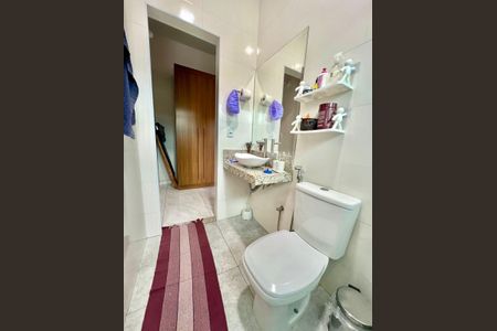 Casa à venda com 280m², 5 quartos e 2 vagasBanheiro Suíte