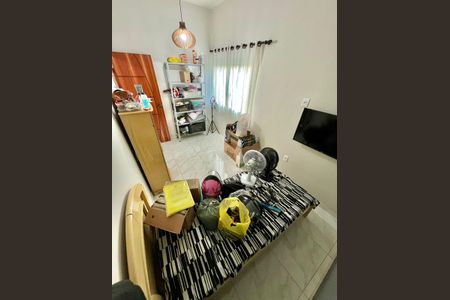 Casa à venda com 280m², 5 quartos e 2 vagasQuarto 2