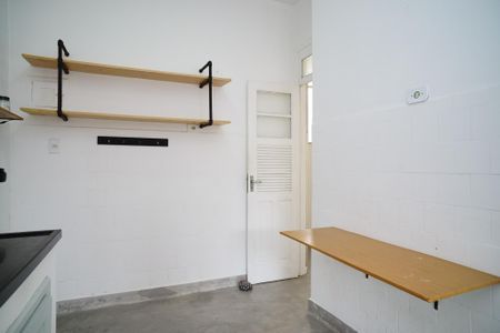 Apartamento à venda com 216m², 2 quartos e sem vaga Apartamento à venda com 216m², 2 quartos e sem vagaCozinha