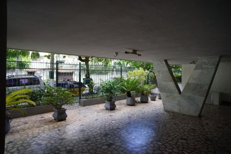 Apartamento à venda com 216m², 2 quartos e sem vaga Apartamento à venda com 216m², 2 quartos e sem vagaÁrea comum