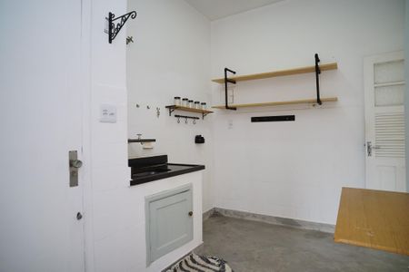 Apartamento à venda com 216m², 2 quartos e sem vaga Apartamento à venda com 216m², 2 quartos e sem vagaCozinha