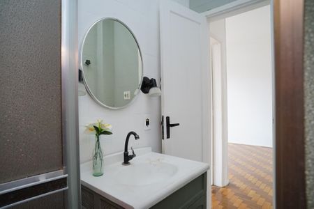 Apartamento à venda com 216m², 2 quartos e sem vaga Apartamento à venda com 216m², 2 quartos e sem vagaBanheiro