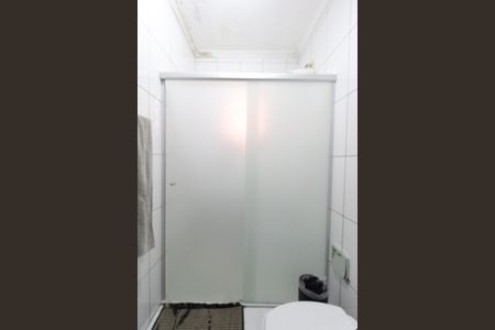 Casa à venda com 140m², 4 quartos e 2 vagasBanheiro