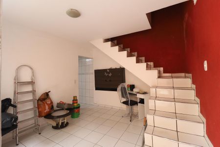 Casa à venda com 140m², 4 quartos e 2 vagasSala casa 2