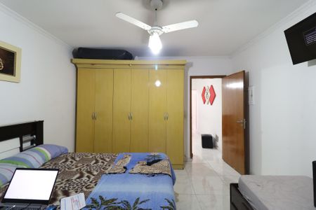 Casa à venda com 140m², 4 quartos e 2 vagasQuarto 1