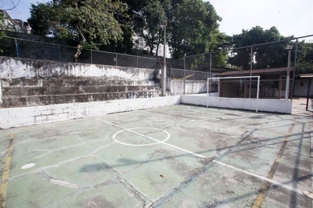 Apartamento à venda com 55m², 2 quartos e 1 vaga Apartamento à venda com 55m², 2 quartos e 1 vagaQuadra