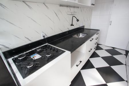 Apartamento à venda com 55m², 2 quartos e 1 vaga Apartamento à venda com 55m², 2 quartos e 1 vagaCozinha