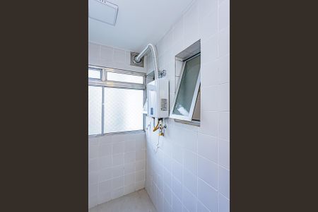 Apartamento à venda com 65m², 3 quartos e 2 vagas Apartamento à venda com 65m², 3 quartos e 2 vagasCozinha e Área de Serviço