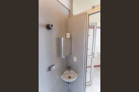 Apartamento para alugar com 90m², 3 quartos e 2 vagasBanheiro de serviço