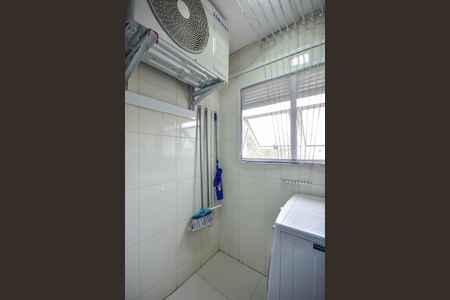 Apartamento à venda com 74m², 2 quartos e 2 vagasÁrea de Serviço