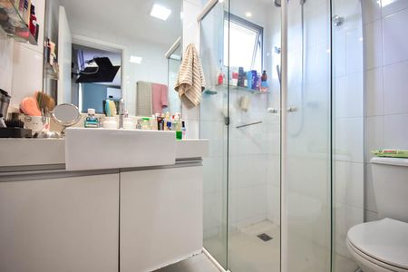 Apartamento à venda com 74m², 2 quartos e 2 vagasBanheiro Suíte