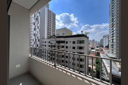 Varanda de kitnet/studio à venda com 1 quarto, 22m² em Jardim das Acacias, São Paulo
