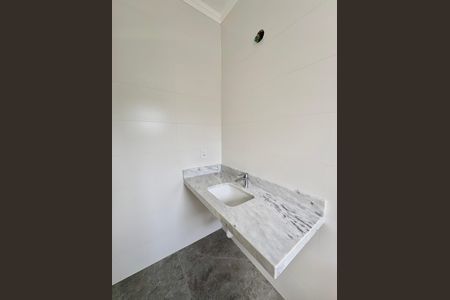 Casa de condomínio à venda com 300m², 3 quartos e 2 vagasBanheiro da Suíte 2