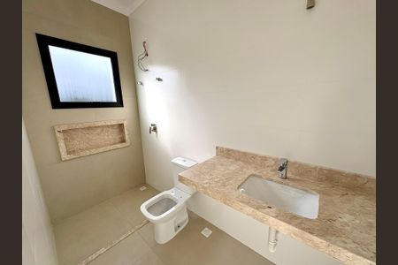 Casa de condomínio à venda com 300m², 3 quartos e 2 vagasBanheiro da Suíte 3