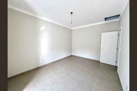 Casa de condomínio à venda com 300m², 3 quartos e 2 vagasSuíte 3