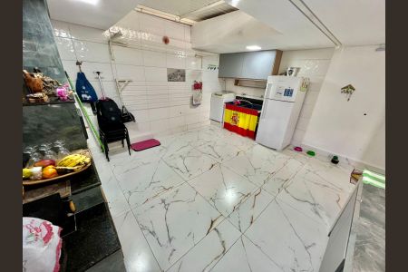Casa à venda com 100m², 2 quartos e 1 vagaCozinha