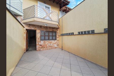 Casa à venda com 100m², 2 quartos e 1 vagaGaragem
