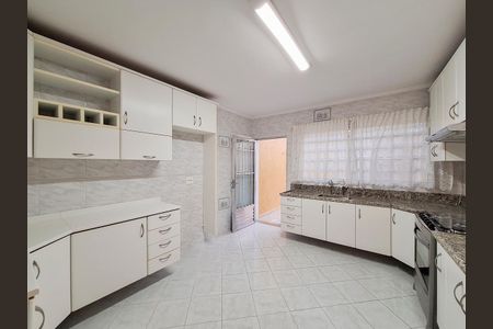 Casa à venda com 100m², 2 quartos e 1 vagaCozinha