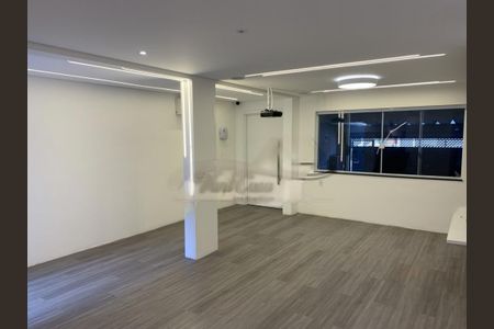 Casa à venda com 3 quartos, 250m² em Sacoma, São Paulo