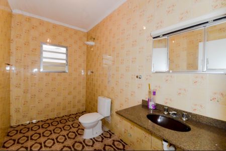 Casa à venda com 223m², 4 quartos e 3 vagasBanheiro Social
