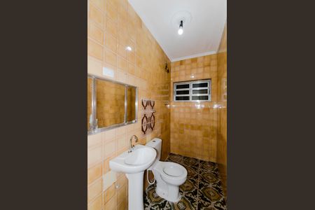 Casa à venda com 223m², 4 quartos e 3 vagasBanheiro Social
