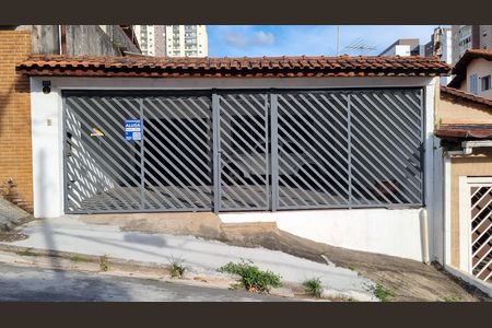 Casa à venda com 223m², 4 quartos e 3 vagasFachada