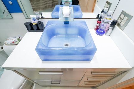 Apartamento à venda com 110m², 3 quartos e 2 vagas Apartamento à venda com 110m², 3 quartos e 2 vagasBanheiro Social