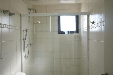 Apartamento à venda com 196m², 4 quartos e 6 vagasBanheiro Suíte 4