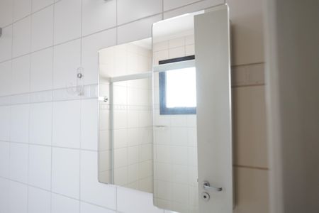 Apartamento à venda com 196m², 4 quartos e 6 vagasBanheiro Suíte 2