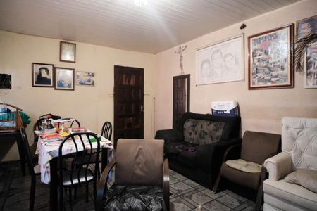 Casa à venda com 150m², 4 quartos e 2 vagasSala